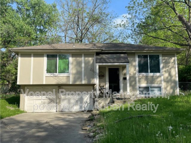 10407 Sycamore Ave, Kansas City, MO 64134