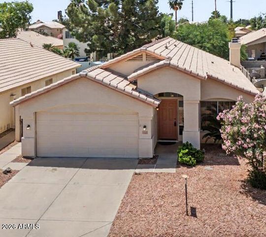5961 W SARAGOSA Court, Chandler, AZ 85226