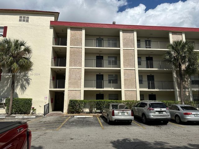 3070 NW 48th Ter #211, Fort Lauderdale, FL 33313