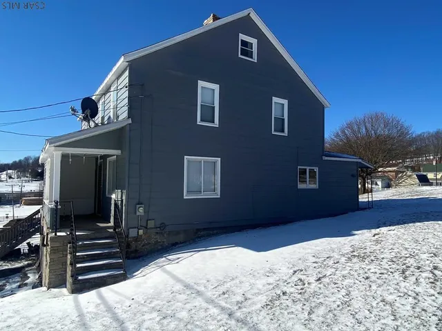 220B Jerome Ave, Jerome, PA 15937