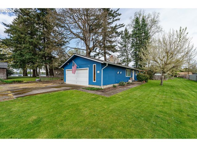 130 3rd St, Fairview, OR 97024