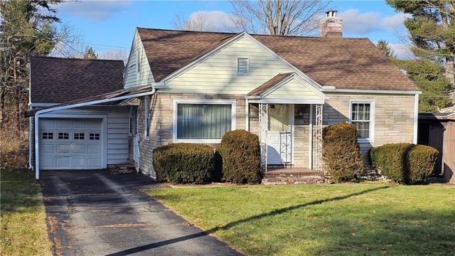 2 Pineview Ter, Sidney, NY 13838