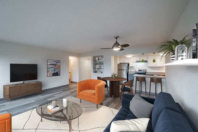 1080 Patterson St #207, Eugene, OR 97401
