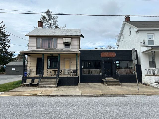 10 N  2nd St #A, New Freedom, PA 17349