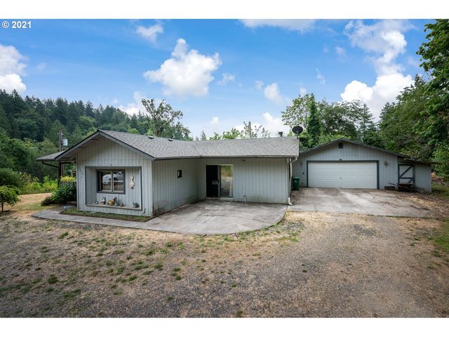 17390 SE 232nd Dr, Damascus, OR 97089