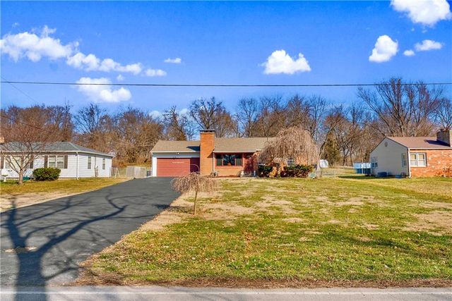 11226 E  39th St S, Independence, MO 64052