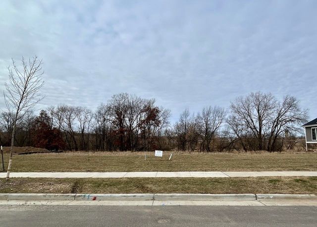 7802 Bluestem Trl, Deforest, WI 53532