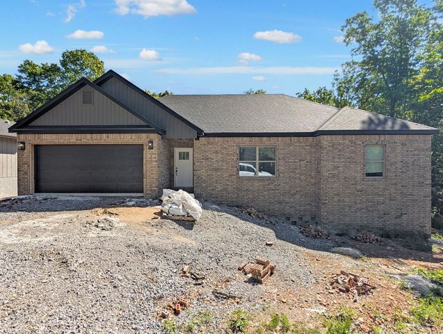 284 Stoneykirk Dr, Bella Vista, AR 72715