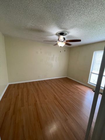 515 Basswood Ave #A, Nashville, TN 37209
