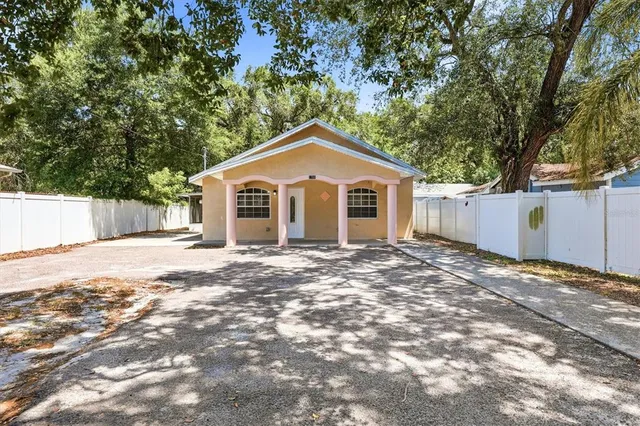 1708 E  Genesee St, Tampa, FL 33610