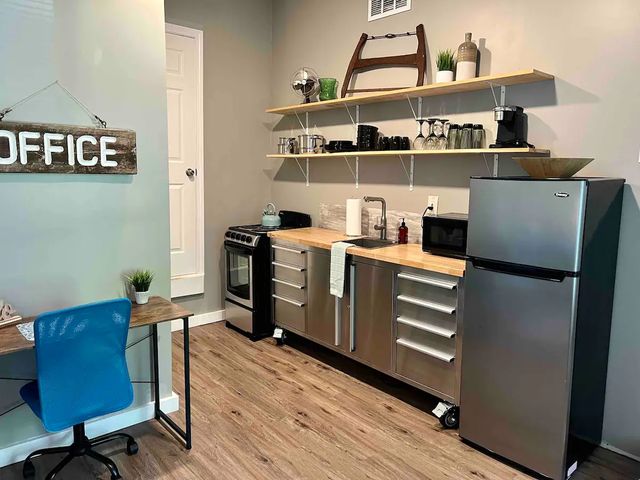 36 Beal St #3, Norway, ME 04268