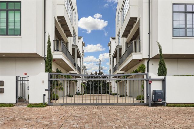 2326 Bissonnet St, Houston, TX 77005