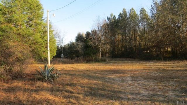 homes for sale on chumuckla hwy pace fl