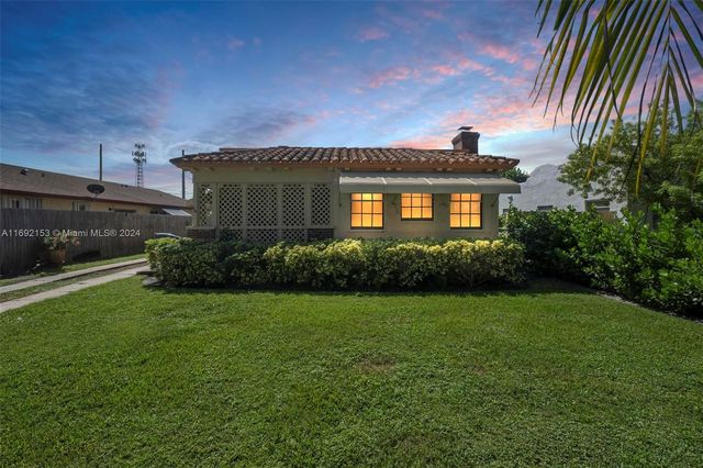 618 Winters St, West Palm Beach, FL 33405