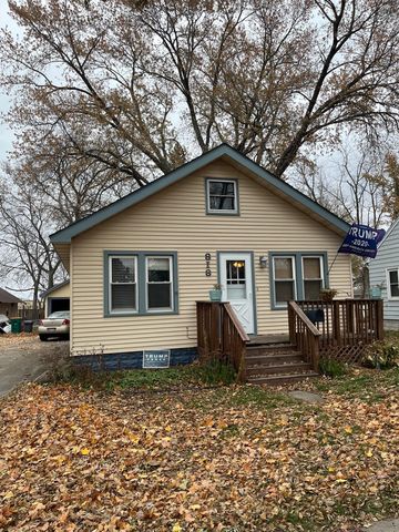 818 N  Armstrong Ave, Litchfield, MN 55355