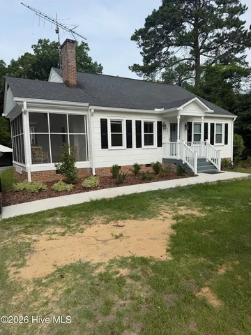 431 Hawthorne Avenue, Rockingham, NC 28379