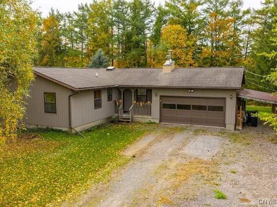 2915 Buckwheat Rd, Marietta, NY 13110