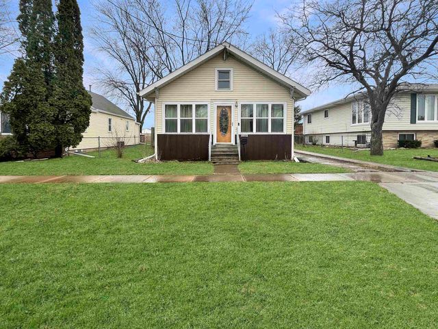 1127 Taft Ave, Oshkosh, WI 54902