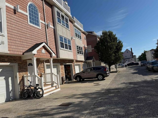 2429 Formicas Way, Atlantic City, NJ 08401