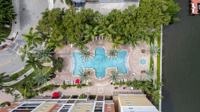 17100 N  Bay Rd #1610, Sunny Isles Beach, FL 33160