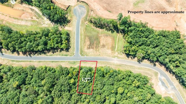 1960 Kennesaw Ln, Auburn, AL 36830