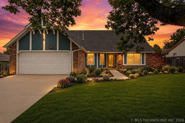 8819 S  74th East Ave, Tulsa, OK 74133