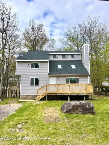 7414 Ventnor Dr, Tobyhanna, PA 18466