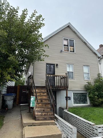 2481 South 5th PLACE, Milwaukee, WI 53207