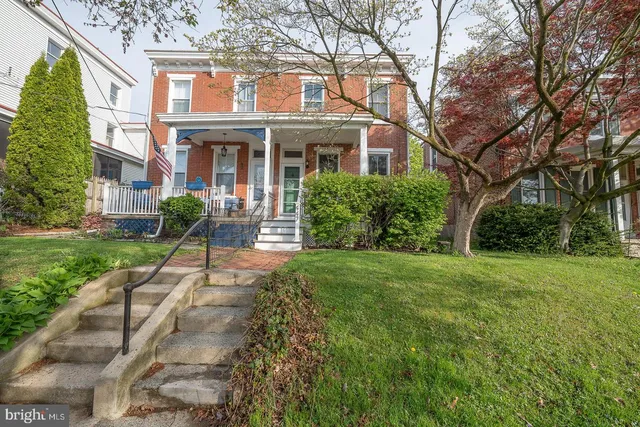447 W  Gay St, West Chester, PA 19380