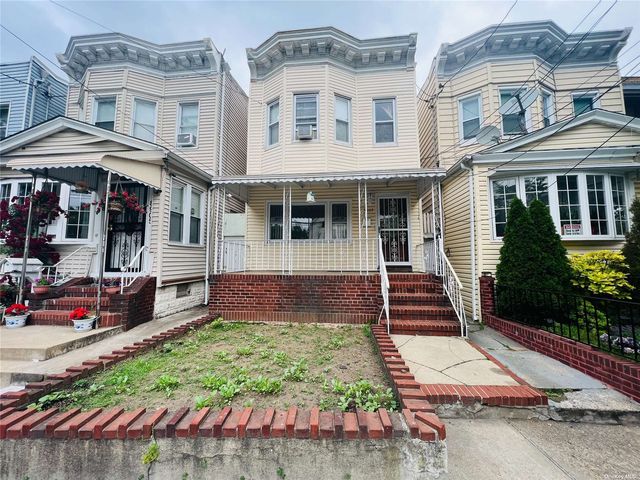 8907 91st Ave, Woodhaven, NY 11421