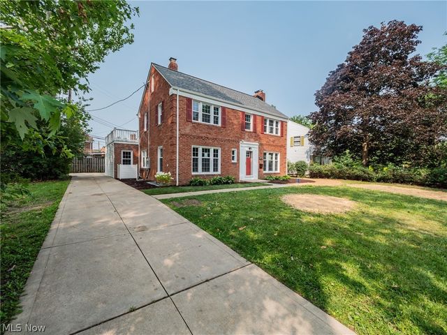 14160 Onaway Rd, Shaker Heights, OH 44120