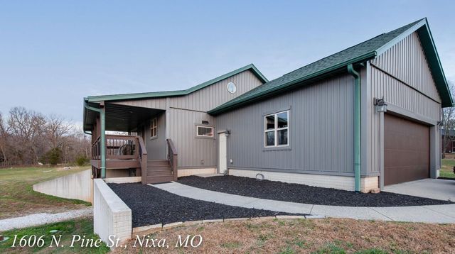 1606 N  Pine St, Nixa, MO 65714