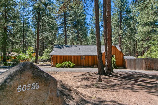 60255 Pawnee Ln, Bend, OR 97702