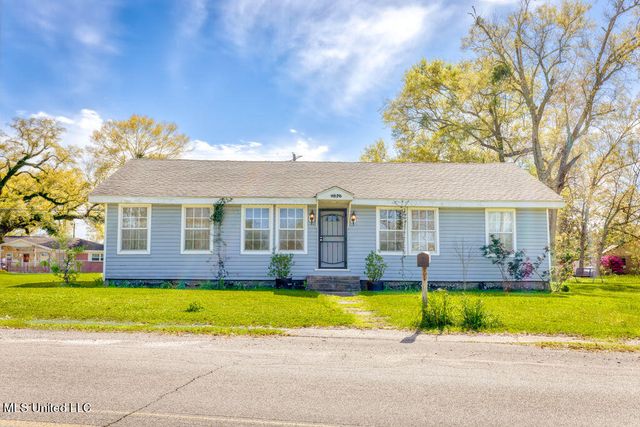 4818 McInnis Ave, Moss Point, MS 39563