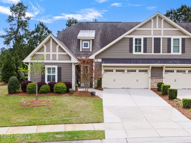 2158 Forest View Circle, Leland, NC 28451