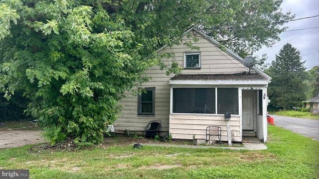 71 Poplar St, Penns Grove, NJ 08069