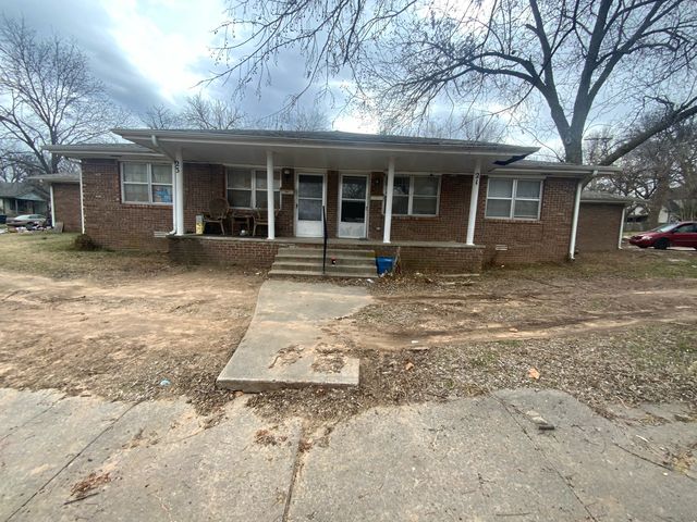 23 E  Wallace St, Shawnee, OK 74801