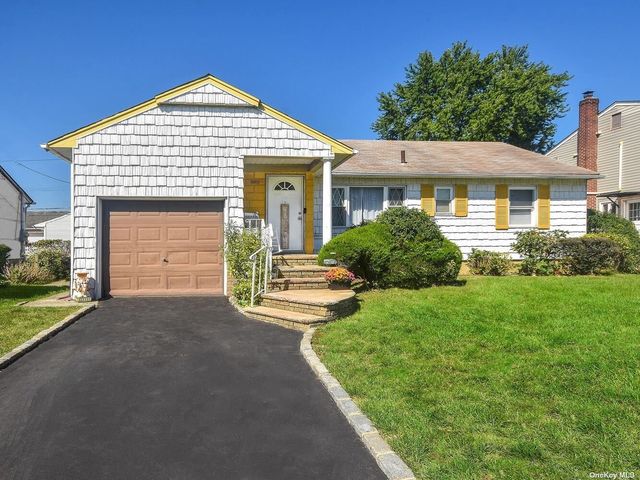2015 S Central Drive, East Meadow, NY 11554