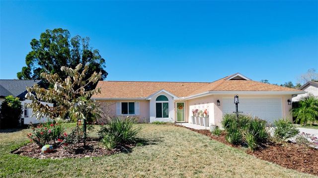 5508 35th Ct E, Bradenton, FL 34203