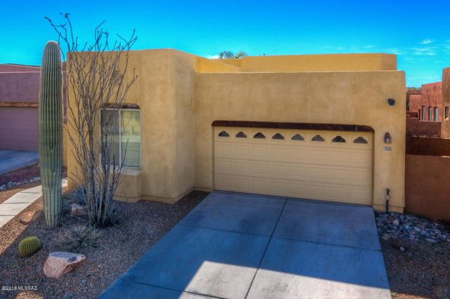 7658 E  Chase Park Loop, Tucson, AZ 85710