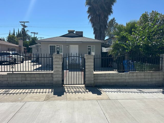 4847-4849 Topanga Canyon Blvd, Woodland Hills, CA 91364