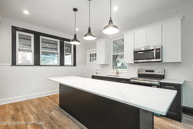 51 S  11th Ave, Coatesville, PA 19320