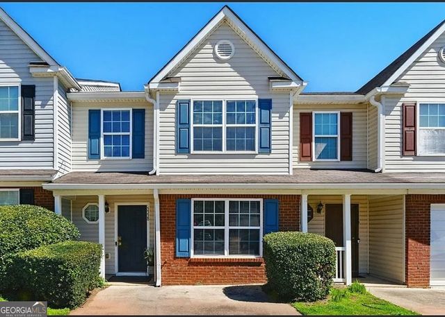 5338 Creekview Ln, Morrow, GA 30260