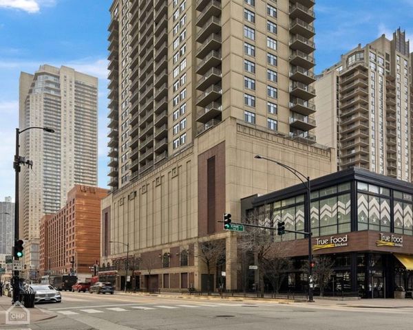 630 N  State St #1109, Chicago, IL 60654