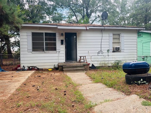 7526 Harris St, Shreveport, LA 71106
