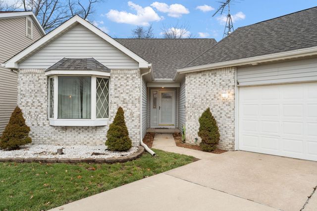 1151 Vanderburgh St, Valparaiso, IN 46385