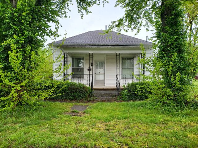 614 S  May St, Sumner, IL 62466