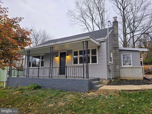 375 N  Walnut St, Dallastown, PA 17313
