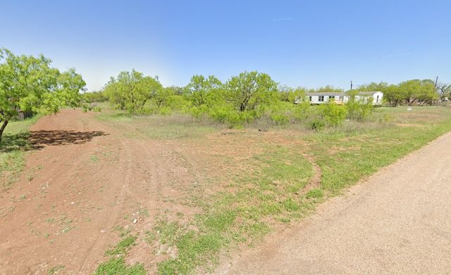 N  4th, Merkel, TX 79536