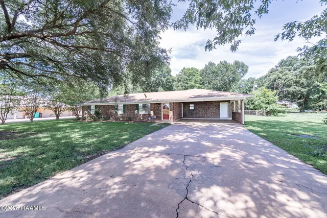 313 Colt Ave, Ville Platte, LA 70586